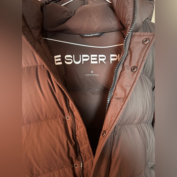 Aritzia The Super Puff Mid cliMATTE Rich Mocha Brown - Small - Picture 6 of 7